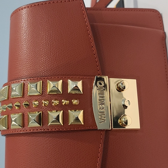 PRICE DROP ✅Valentino Studded Leather Should Bag ✨ New with Tag & Authenticity - Picture 9 of 10